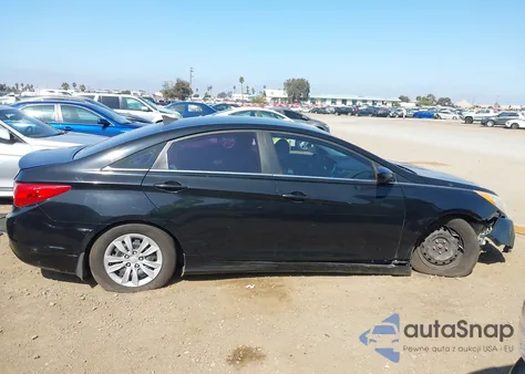 2013 Hyundai Sonata Gls from USA, damaged, VIN 5NPEB4AC4DH567367